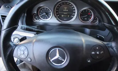 Mercedes-Benz E 250 2010 - 14990 EUR, 225000 km - 225000km - foto 7 de 31