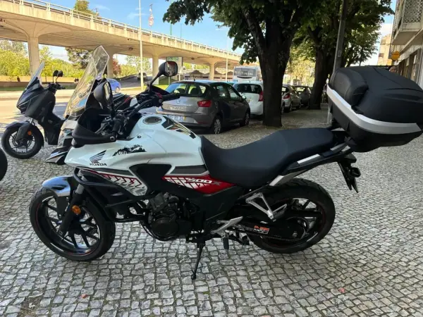 Honda CB 1100 2017 - 4150 EUR, 75515 km - AUTO.MOTO.pt - 75515km - foto 3 de 16