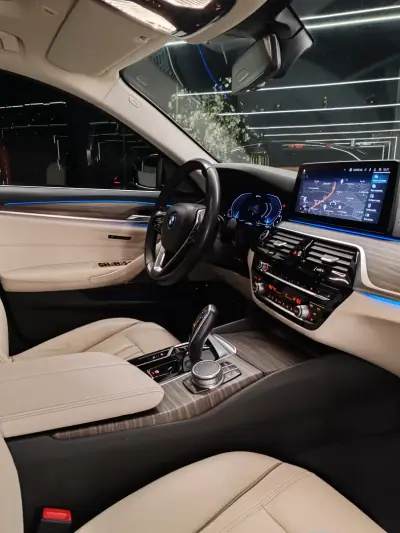 BMW 530 2021 - 30750 EUR, 109480 km - AUTO.MOTO.pt - 109480km - foto 12 de 22