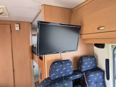 Fiat Ducato 2003 - 24897 EUR, 74000 km - AUTO.MOTO.pt - 74000km - foto 27 de 38