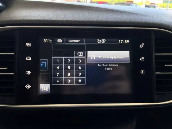 Peugeot 308 2015 - 12500 EUR, 144858 km - AUTO.MOTO.pt - 144858km - foto 45 de 73