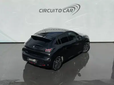 Peugeot 208 2022 - 14500 EUR, 61593 km - AUTO.MOTO.pt - 61593km - foto 7 de 8