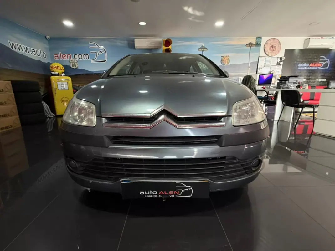 Citroën C4 2012 - 4000 EUR, 314828 km - AUTO.MOTO.pt - 314828km - foto 2 de 18
