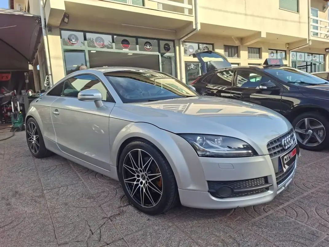 Audi TT Coupé 2006 - 12500 EUR, 260000 km - 260000km - foto 4 de 30