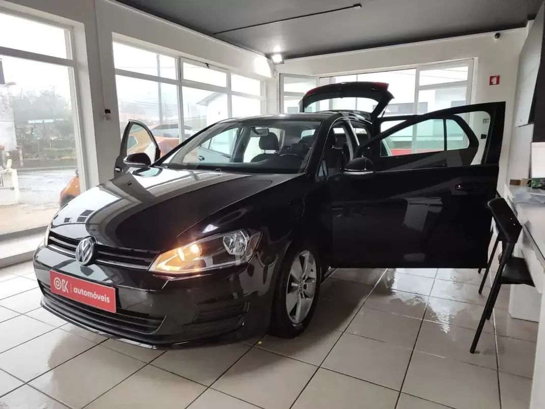 Volkswagen Golf 2013 - 10750 EUR, 198000 km - AUTO.MOTO.pt - 198000km - foto 21 de 34