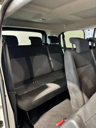 Opel Vivaro 2022 - 32900 EUR, 20415 km - 20415km - foto 34 de 50