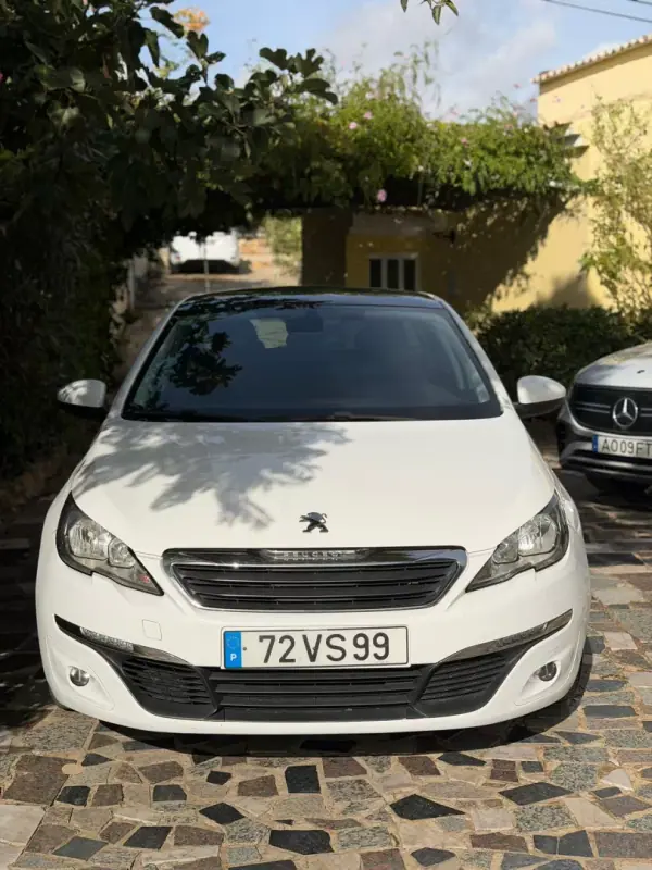 Peugeot 308 SW 2015 - 13900 EUR, 171684 km - AUTO.MOTO.pt - 171684km - foto 3 de 8