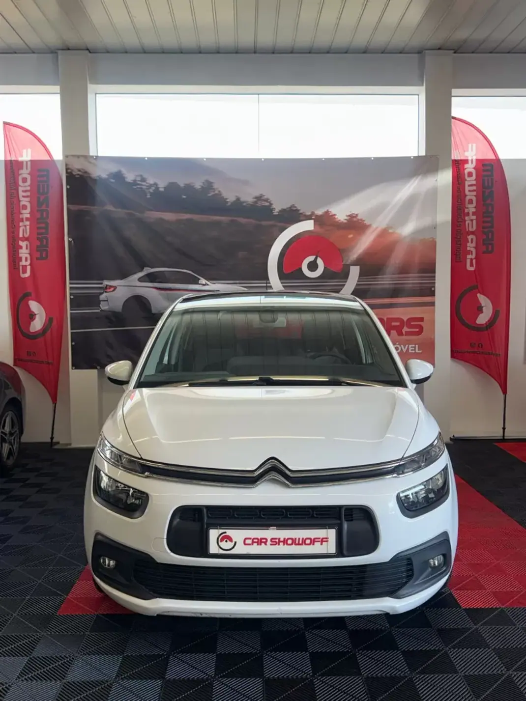 Citroën C4 Grand Picasso 2018 - 14900 EUR, 161000 km - 161000km - foto 2 de 10