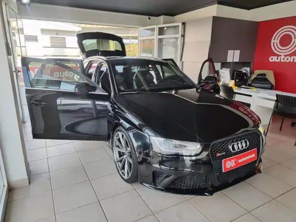 Audi RS4 Avant 2013 - 45900 EUR, 113000 km - AUTO.MOTO.pt - 113000km - foto 16 de 45