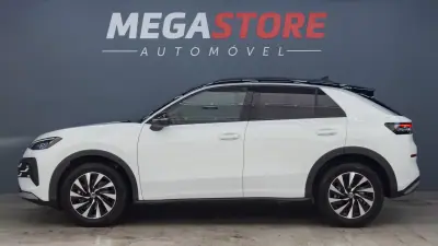 Volkswagen T-Roc 2026 — foto 4 de 33