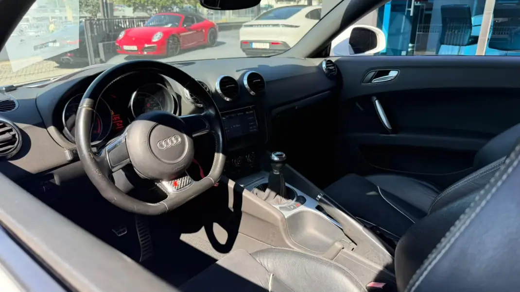 Audi TT Roadster 2007 - 15900 EUR, 130000 km - 130000km - foto 6 de 8