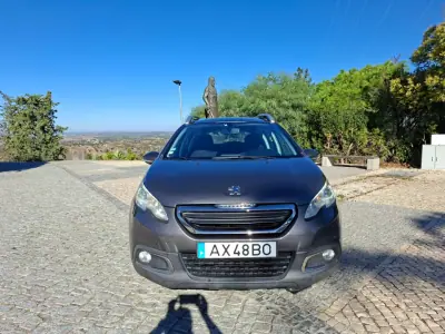 Peugeot 2008 2015 — foto 2 de 20