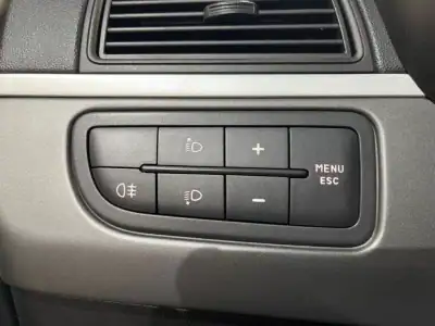 Fiat PUNTO 2008 - 2999 EUR, 233000 km - AUTO.MOTO.pt - 233000km - foto 35 de 36