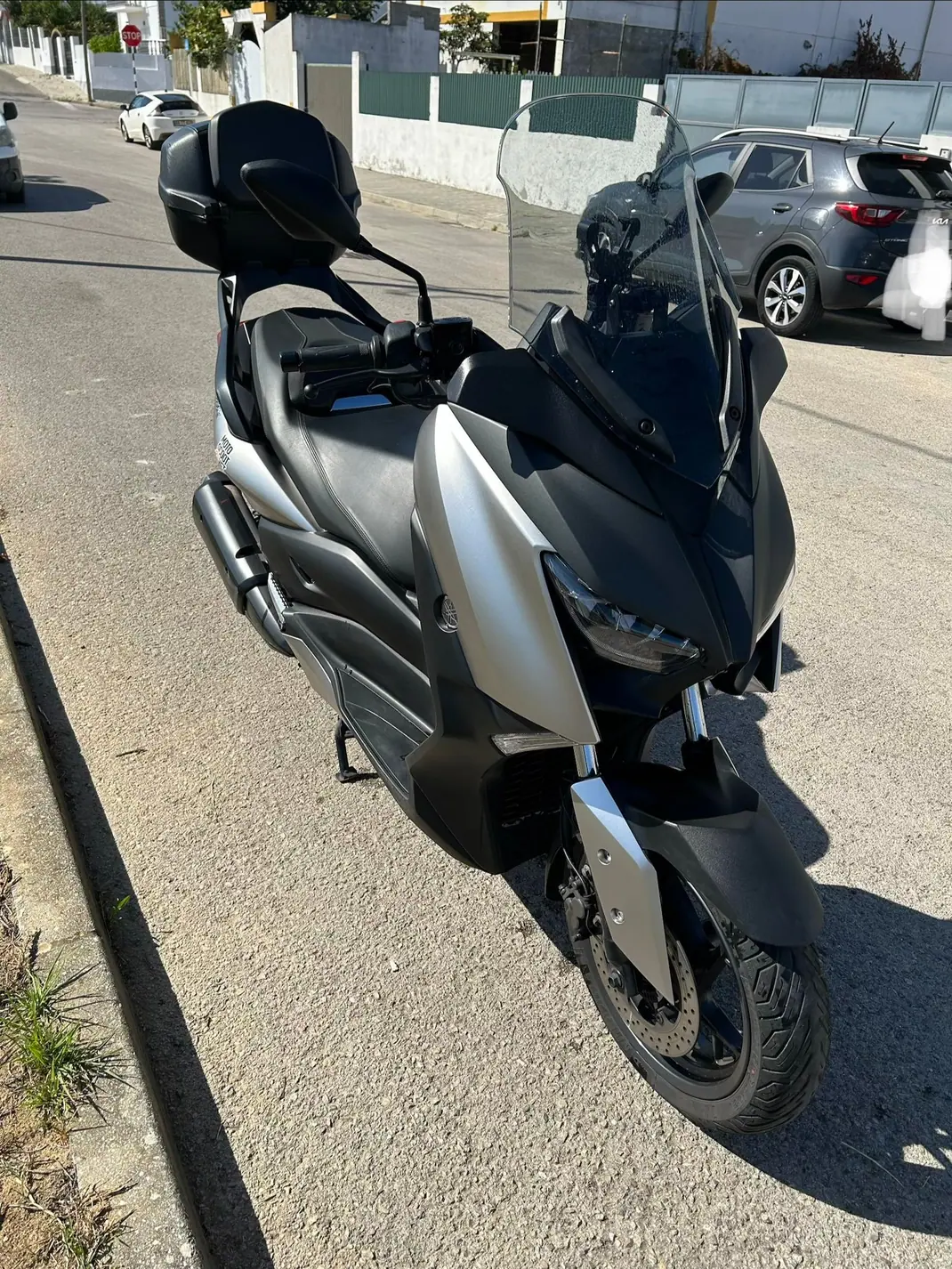 Yamaha XMAX 2018 - 3750 EUR, 34000 km - 34000km - foto 2 de 5