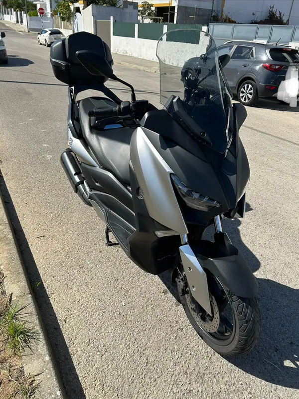 Yamaha XMAX 2018 Petrol