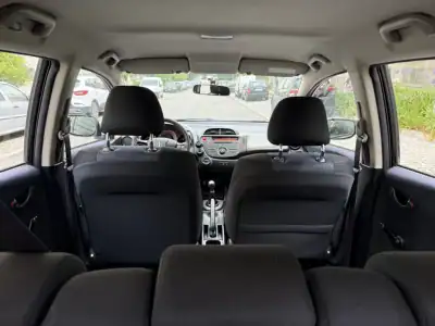 Honda Jazz 2013 - 8950 EUR, 139000 km - AUTO.MOTO.pt - 139000km - foto 15 de 15