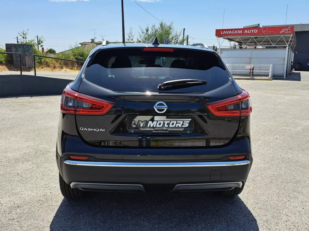 Nissan Qashqai 2019 - 18750 EUR, 92563 km - 92563km - foto 8 de 50