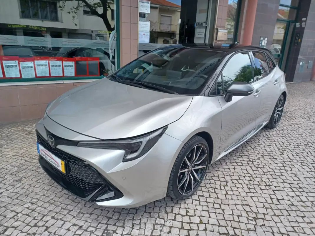 Toyota Corolla 2024 - 38890 EUR, 25995 km - AUTO.MOTO.pt - 25995km - foto 2 de 34