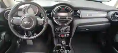 MINI Cooper 2017 - 12690 EUR, 90958 km - AUTO.MOTO.pt - 90958km - foto 11 de 12