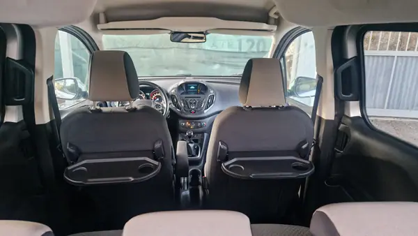 Ford Courier 2017 - 9150 EUR, 72862 km - AUTO.MOTO.pt - 72862km - foto 14 de 15