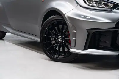 Toyota GR Yaris 2024 — foto 4 de 49