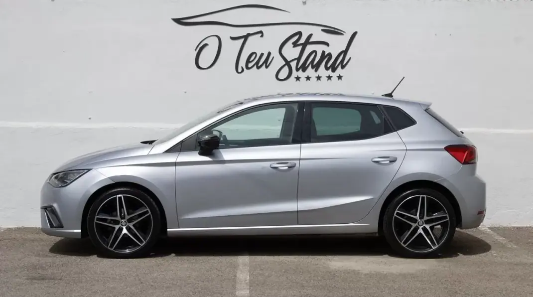 SEAT Ibiza 2021 - 14890 EUR, 87000 km - AUTO.MOTO.pt - 87000km - foto 5 de 33