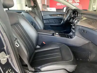 Mercedes-Benz CLS 250 2011 - 18500 EUR, 199900 km - AUTO.MOTO.pt - 199900km - foto 42 de 43