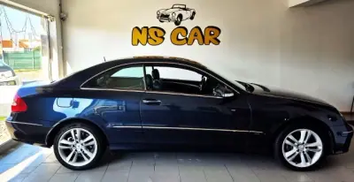Mercedes-Benz CLK 220 2008 - 13900 EUR, 183000 km - AUTO.MOTO.pt - 183000km - foto 2 de 9