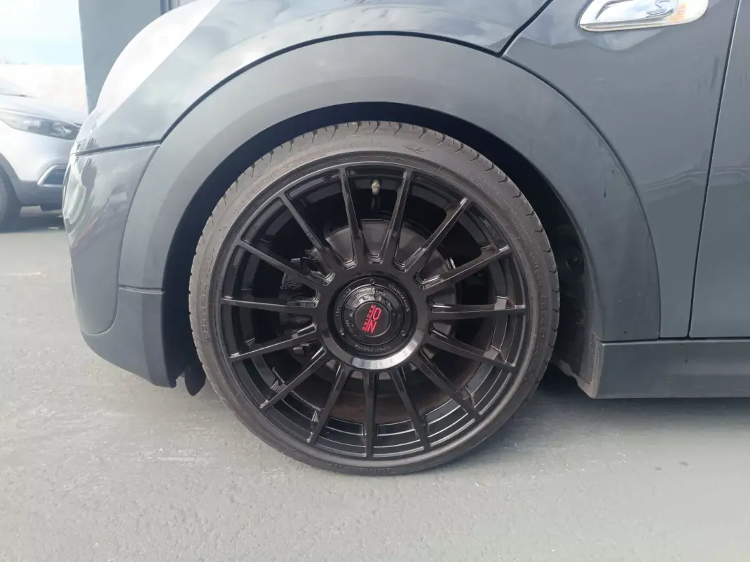 MINI Cooper S 2016 - 16000 EUR, 232000 km - AUTO.MOTO.pt - 232000km - foto 4 de 46