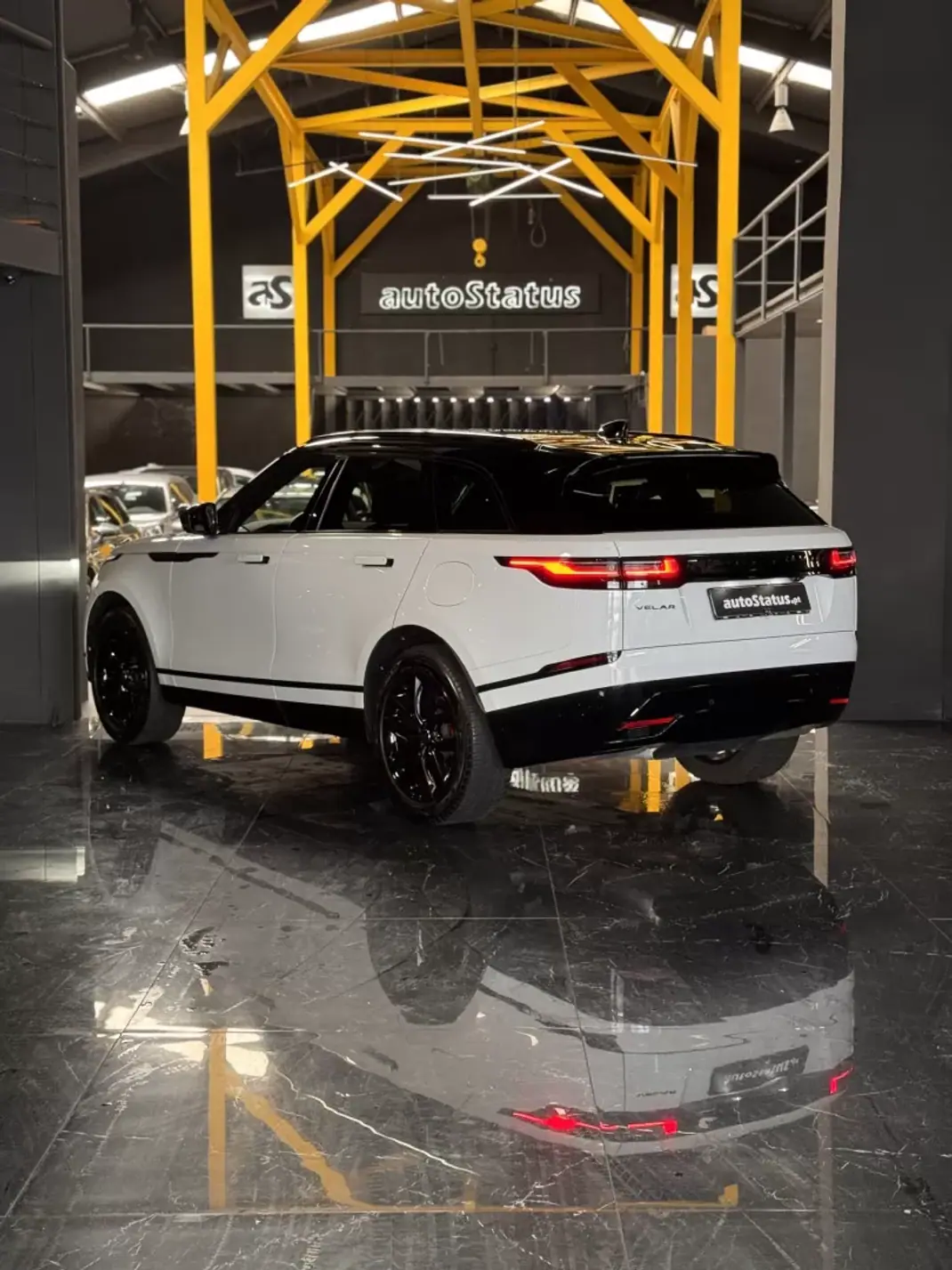 Land Rover Range Rover Velar 2024 - 69990 EUR, 33000 km - AUTO.MOTO.pt - 33000km - foto 14 de 40