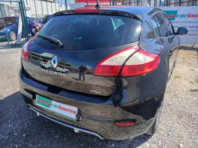 Renault Mégane 2010 - 7800 EUR, 122607 km - AUTO.MOTO.pt - 122607km - foto 10 de 29