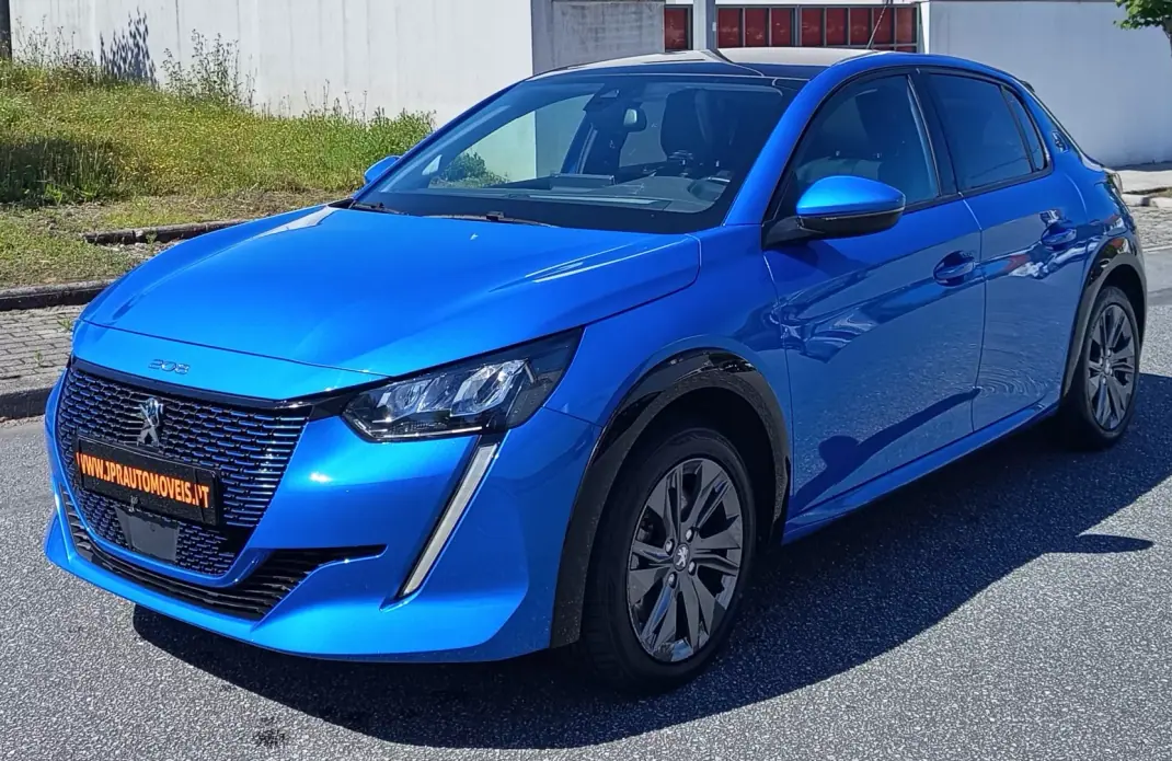 Peugeot e-208 2020 - 16990 EUR, 29400 km - AUTO.MOTO.pt - 29400km - foto 1 de 20