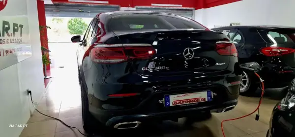 Mercedes-Benz GLC 300 2021 - 51950 EUR, 65000 km - AUTO.MOTO.pt - 65000km - foto 40 de 41