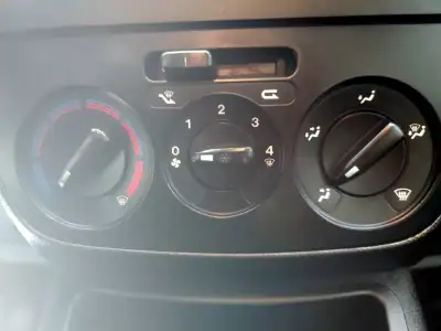 Fiat FIORINO 1.3 MULTIJET 2018 - 7980 EUR, 174000 km - AUTO.MOTO.pt - 174000km - foto 18 de 20