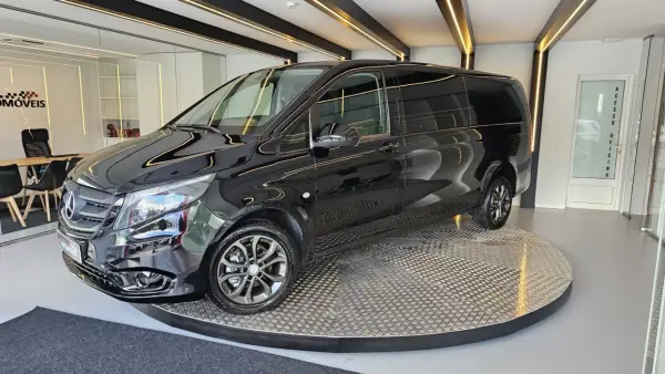 Mercedes-Benz Vito Tourer 2019 - 34900 EUR, 99800 km - AUTO.MOTO.pt - 99800km - foto 2 de 29