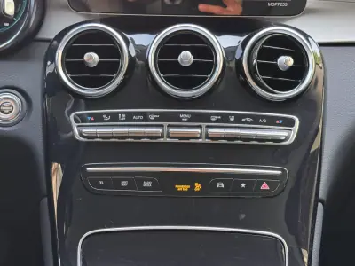 Mercedes-Benz GLC 300 2022 - 47500 EUR, 37758 km - AUTO.MOTO.pt - 37758km - foto 19 de 25