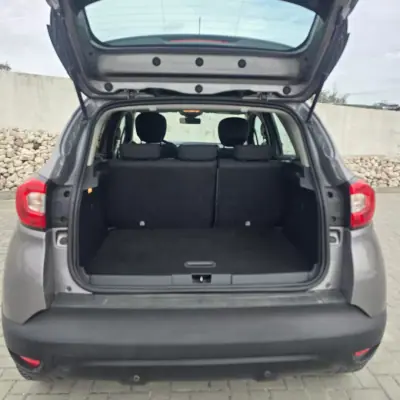 Renault Captur 2014 - 11750 EUR, 161870 km - foto 5 de 25