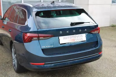 Skoda Octavia Break 2020 - 18750 EUR, 100000 km - AUTO.MOTO.pt - 100000km - foto 14 de 36