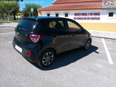Hyundai i10 2018 - 8500 EUR, 132000 km - 132000km - foto 13 de 22
