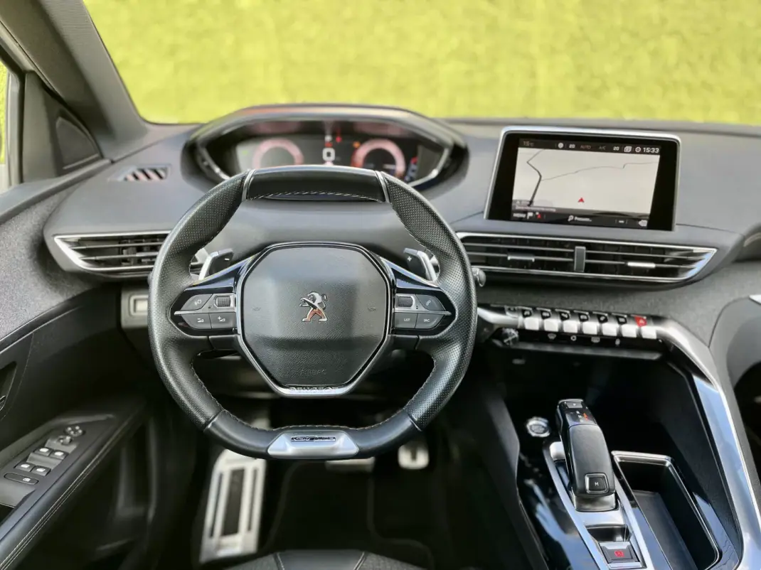 Peugeot 3008 2019 - 22250 EUR, 119000 km - AUTO.MOTO.pt - 119000km - foto 16 de 37