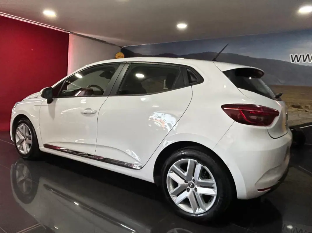 Renault Clio 2021 - 14500 EUR, 129819 km - 129819km - foto 4 de 14