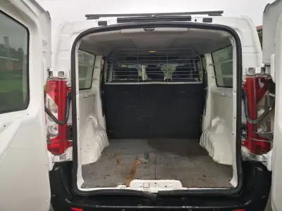 Fiat Scudo 2011 - 8999 EUR, 350000 km - AUTO.MOTO.pt - 350000km - foto 10 de 15