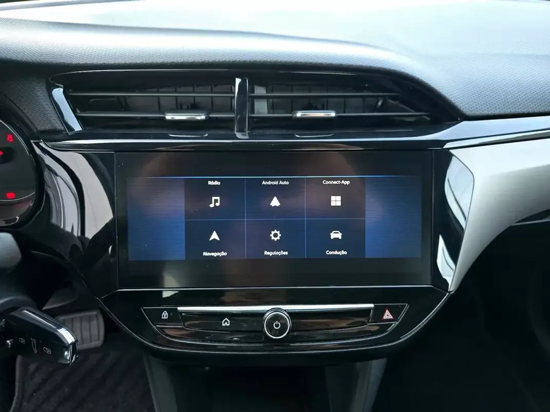 Opel Corsa 2024 - 18590 EUR, 38000 km - AUTO.MOTO.pt - 38000km - foto 20 de 34