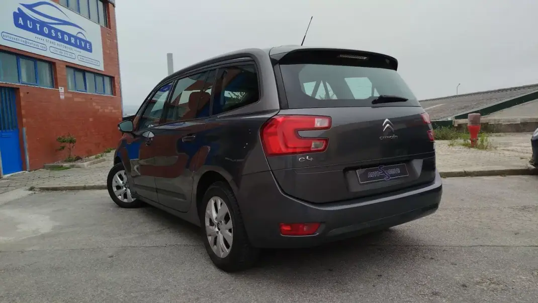 Citroën C4 Grand Picasso 2014 - 10500 EUR, 171000 km - AUTO.MOTO.pt - 171000km - foto 2 de 14