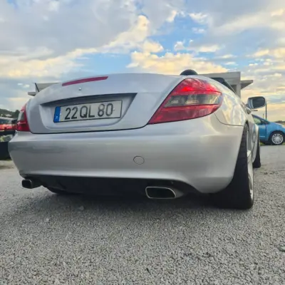 Mercedes-Benz SLK 200 2008 - 14000 EUR, 201000 km - AUTO.MOTO.pt - 201000km - foto 5 de 15
