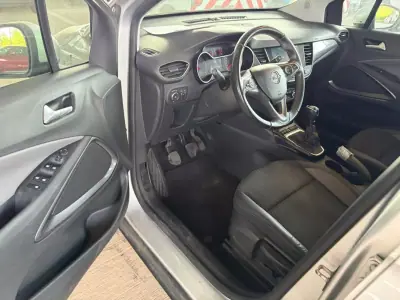 Opel Crossland 2019 - 11450 EUR, 68790 km - 68790km - foto 8 de 14