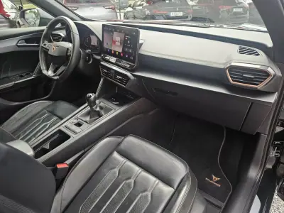 Cupra Formentor 2021 - 25500 EUR, 92701 km - AUTO.MOTO.pt - 92701km - foto 17 de 66