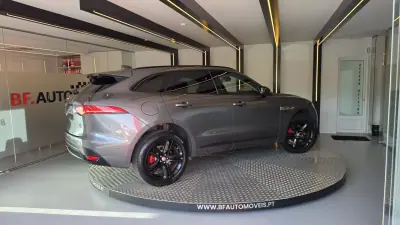Jaguar F-Pace 2017 - 19500 EUR, 157804 km - 157804km - foto 7 de 74