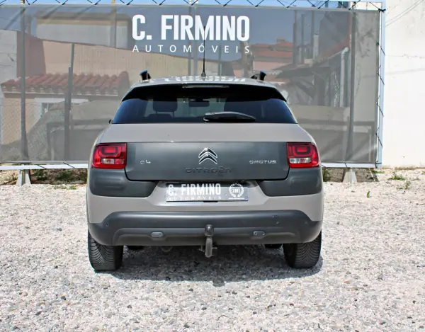 Citroën C4 Cactus 2014 - 11950 EUR, 148141 km - AUTO.MOTO.pt - 148141km - foto 7 de 27