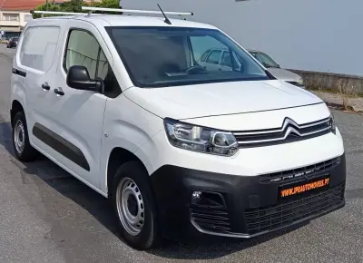 Citroën Berlingo 2020 - 10990 EUR, 82194 km - AUTO.MOTO.pt - 82194km - foto 3 de 18